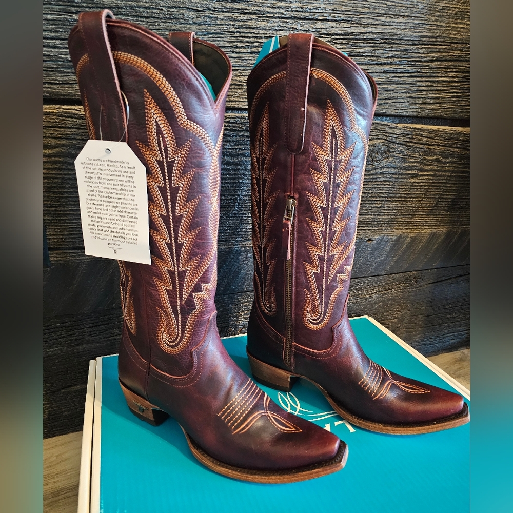 LANE Cowboy Boots  size 7.5